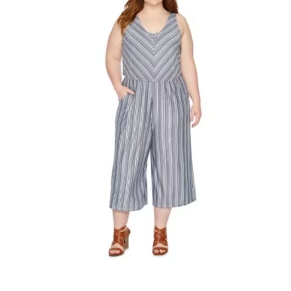 a.n.a Navy Deep Blue White Striped Cropped Jumpsuit 0x Pockets Sleeveless Plus - Picture 16 of 16